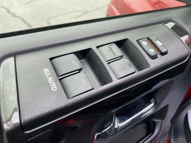 Used 2024 Toyota 4Runner TRD Off-Road Premium image 13