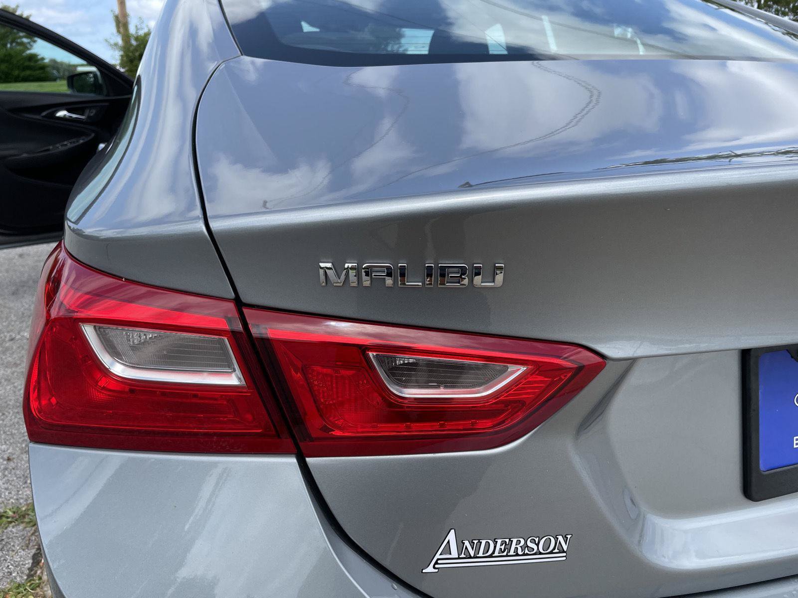 Used 2025 Chevrolet Malibu LT FWD image 36