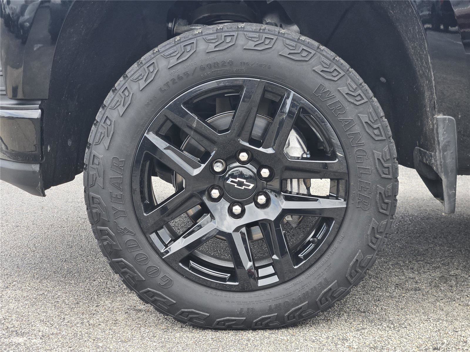 Used 2022 Chevrolet Silverado 1500 LT Trail Boss w/ Convenience Package II AWD/4WD image 11