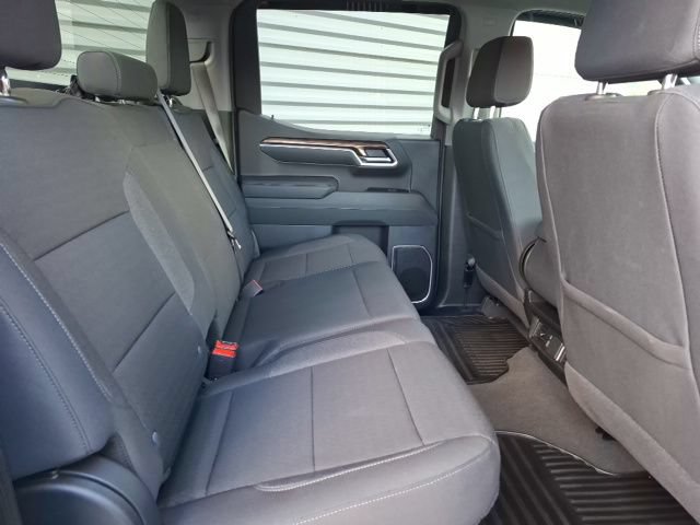 Used 2025 Chevrolet Silverado 1500 LT AWD/4WD image 31
