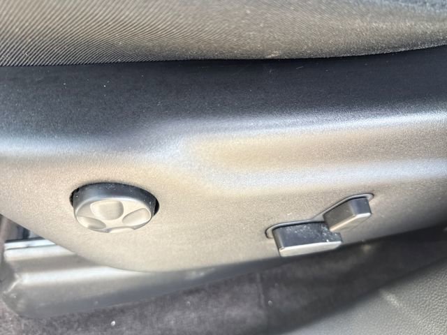 Used 2018 Jeep Grand Cherokee Limited image 26