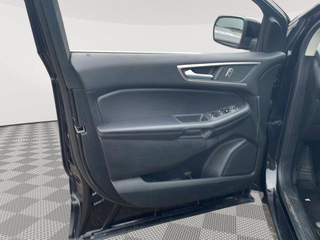 Certified 2022 Ford Edge SEL w/ Convenience Package AWD/4WD image 6