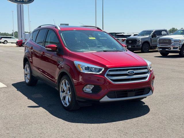 Certified 2019 Ford Escape Titanium FWD image 3