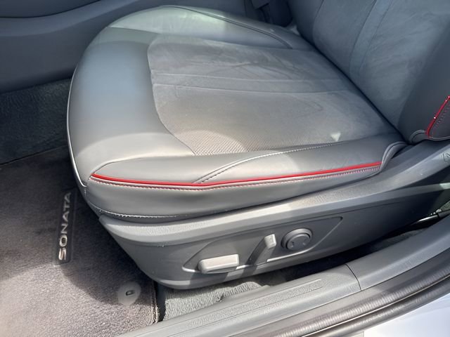 Used 2022 Hyundai Sonata SEL Plus w/ Preferred Accessory Package FWD image 16