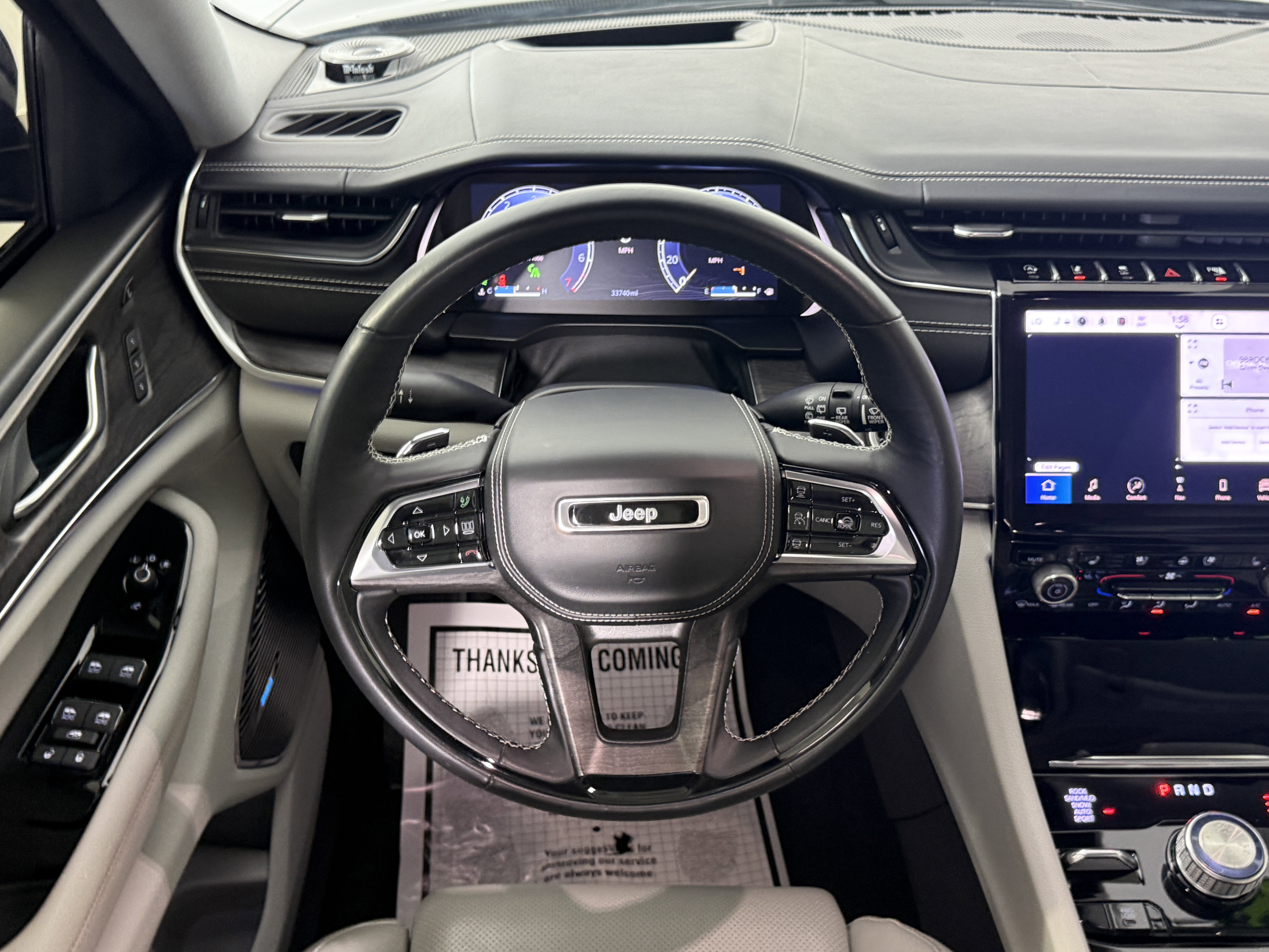 Used 2022 Jeep Grand Cherokee Overland w/ Adv Protech Group III image 11