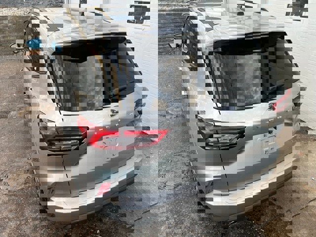 Certified 2024 Ford Escape ST-Line image 3