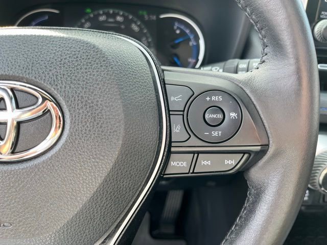 Used 2021 Toyota RAV4 XSE AWD/4WD image 27