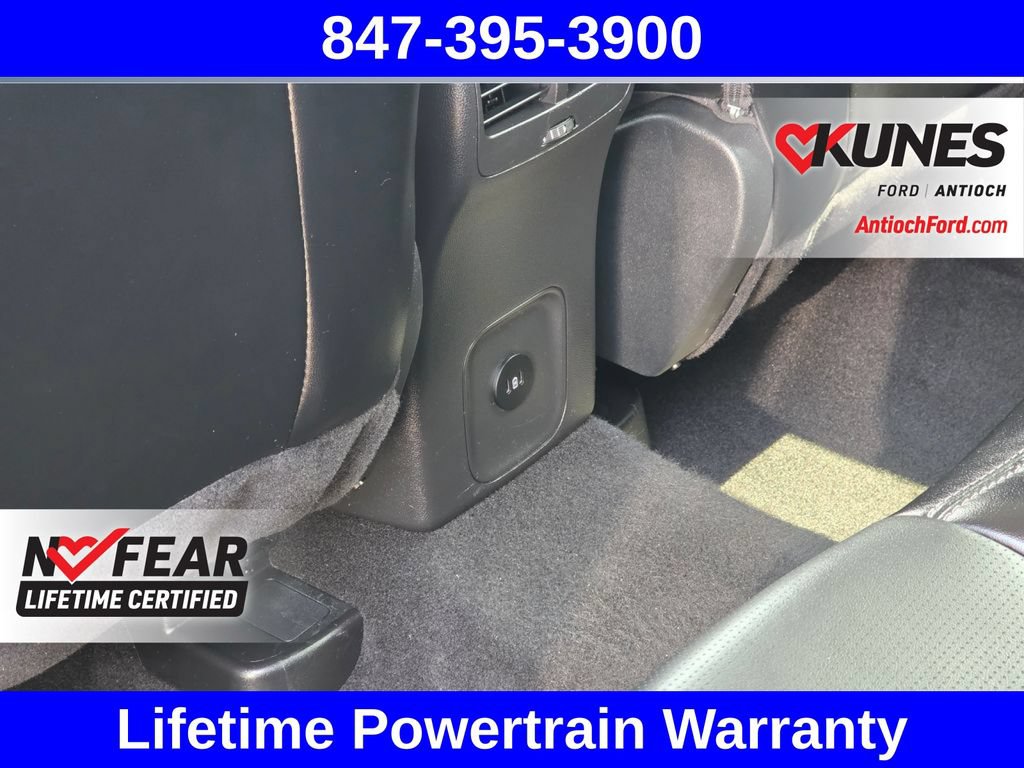 Certified 2025 Ford Escape Platinum AWD/4WD image 29