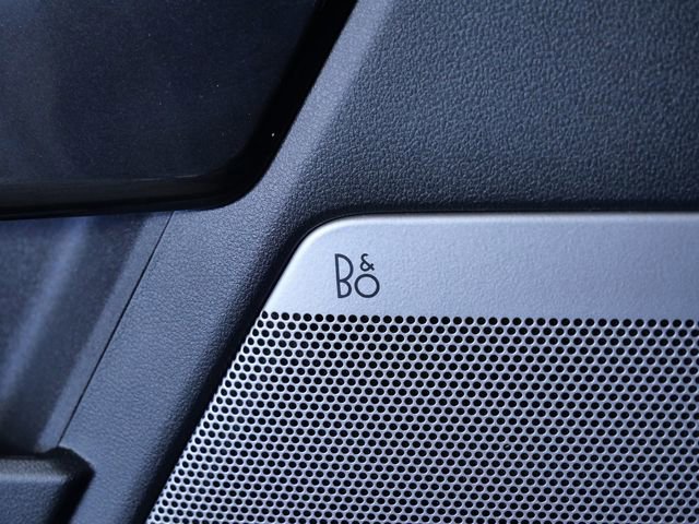 Certified 2021 Ford F150 Lariat w/ Equipment Group 502A High image 30