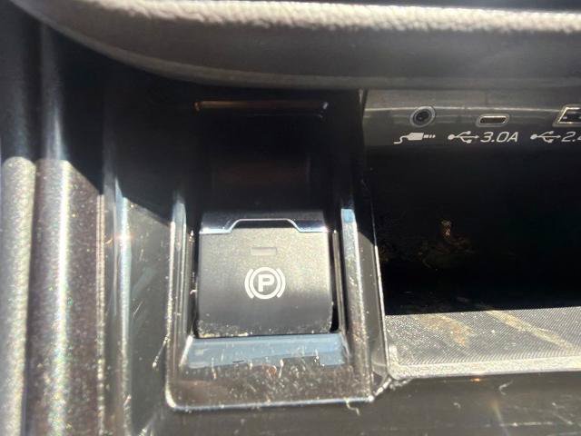 Used 2024 Subaru Outback Wilderness AWD/4WD image 21