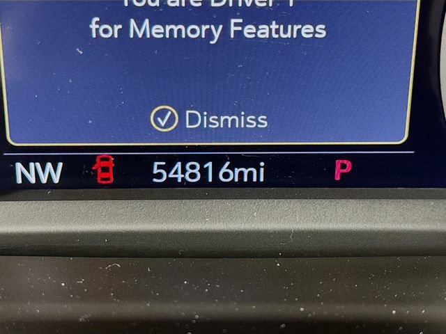 Used 2021 Chevrolet Silverado 1500 High Country w/ Technology Package image 12