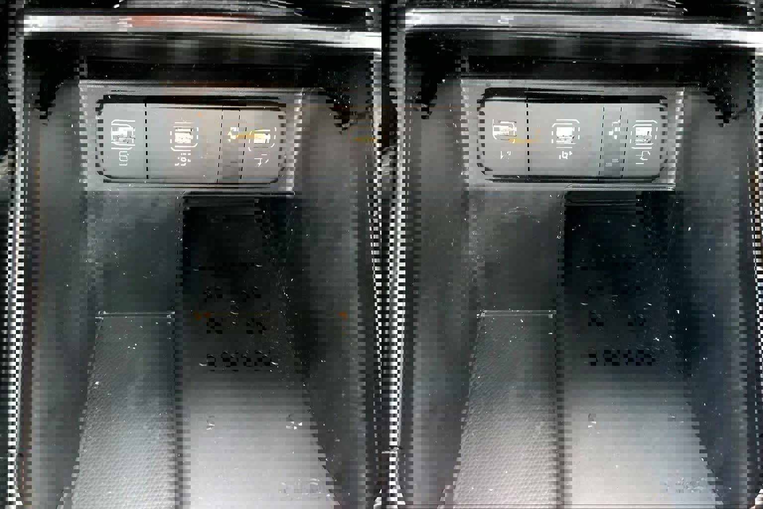 Used 2023 Kia Sorento SX image 35