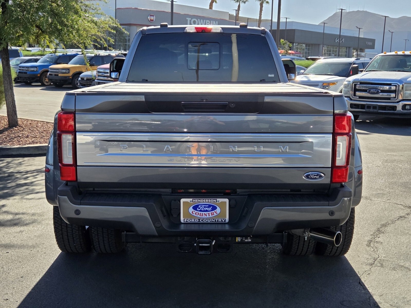 Certified 2021 Ford F350 Platinum image 4