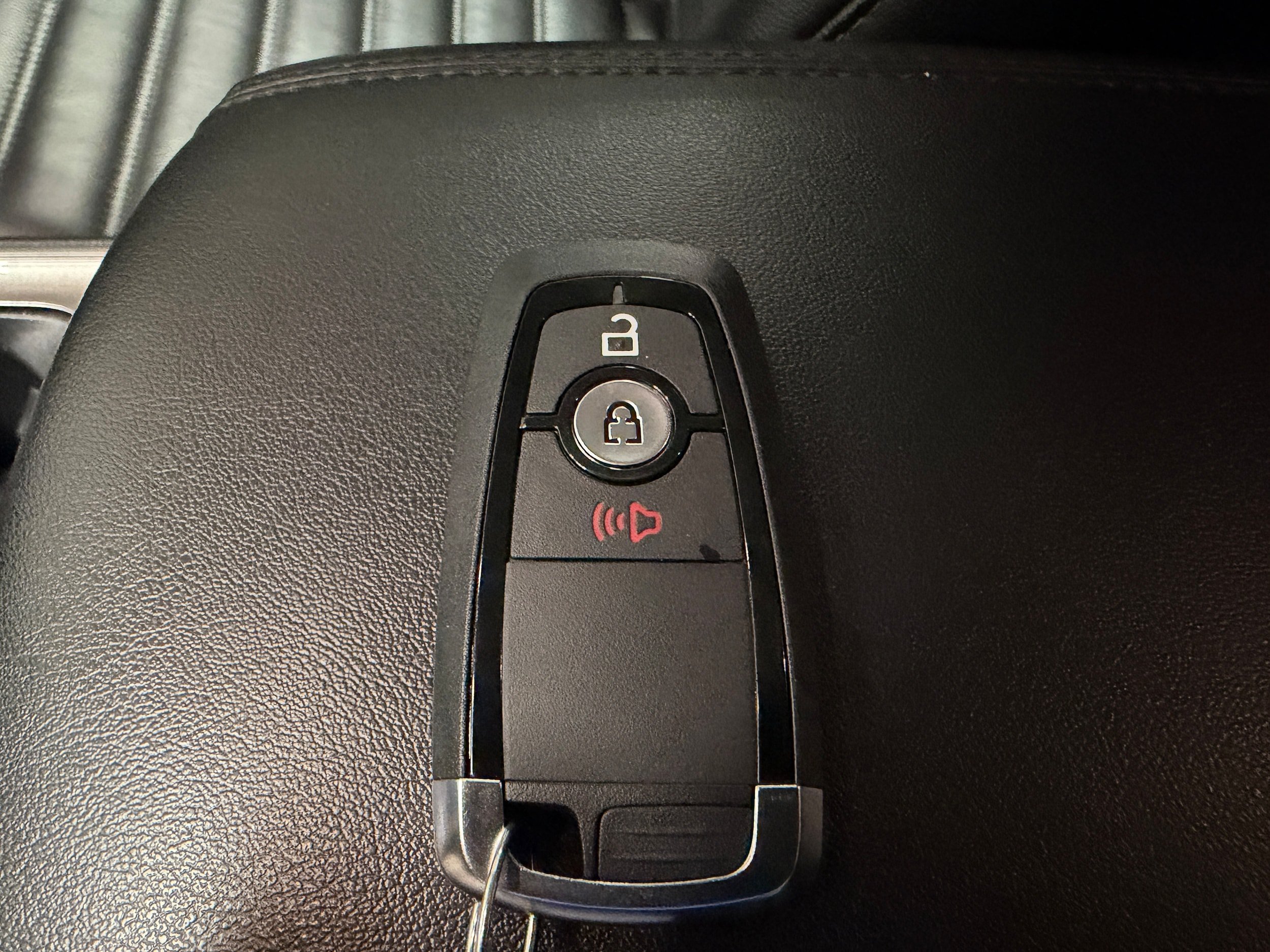 Certified 2024 Ford Edge SEL AWD/4WD image 36