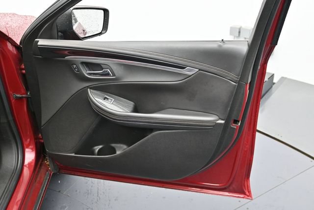 Used 2019 Chevrolet Impala LT w/ LT Convenience Package FWD image 28