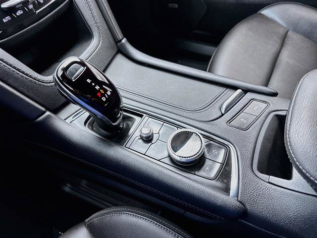 Used 2024 Cadillac XT6 Luxury FWD image 17