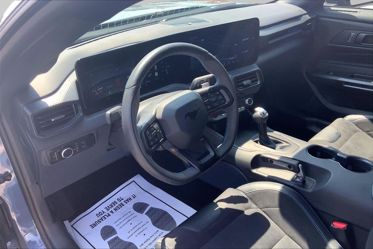 Certified 2025 Ford Mustang Dark Horse RWD image 18