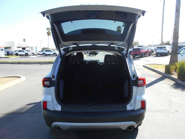 Certified 2025 Ford Escape Platinum AWD/4WD image 12