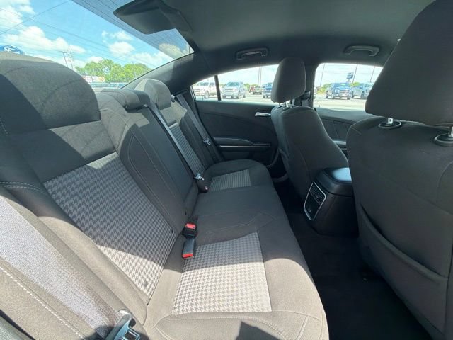 Used 2023 Dodge Charger SXT RWD image 17