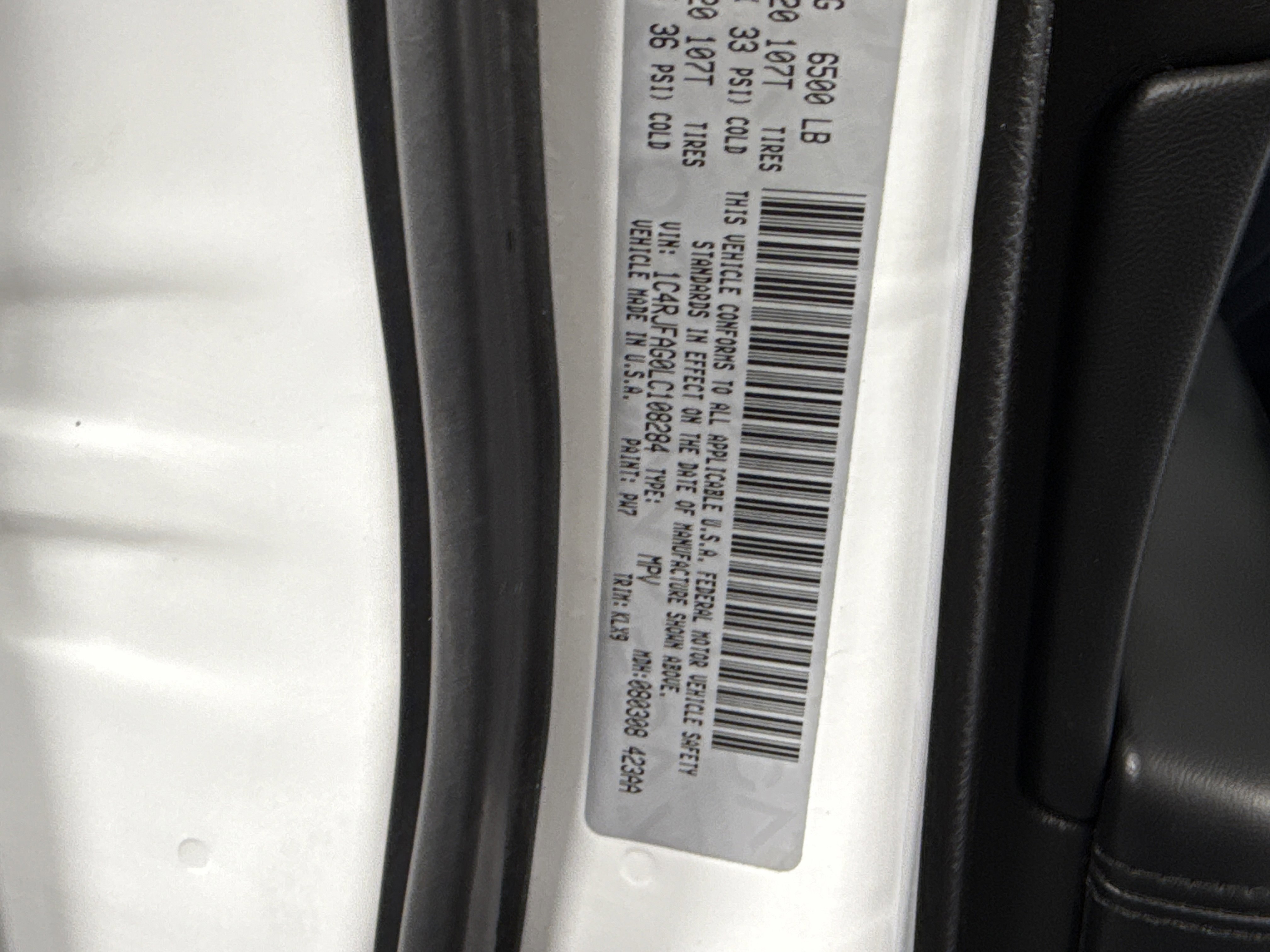 Used 2020 Jeep Grand Cherokee Altitude image 30