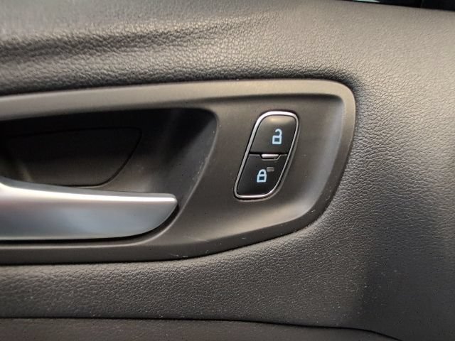 Certified 2018 Ford Escape SE AWD/4WD image 15