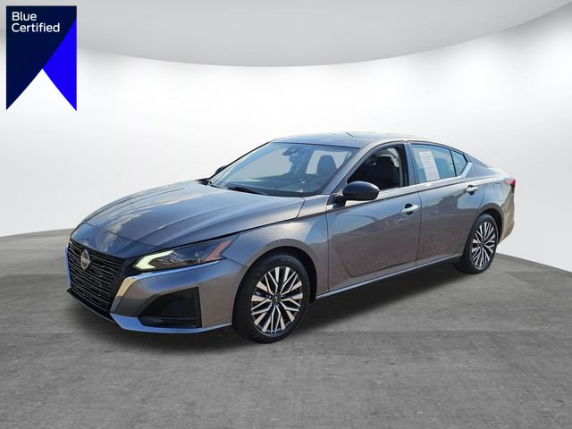 Used 2024 Nissan Altima 2.5 SV