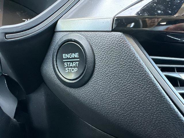 Certified 2023 Ford Escape Active AWD/4WD image 5