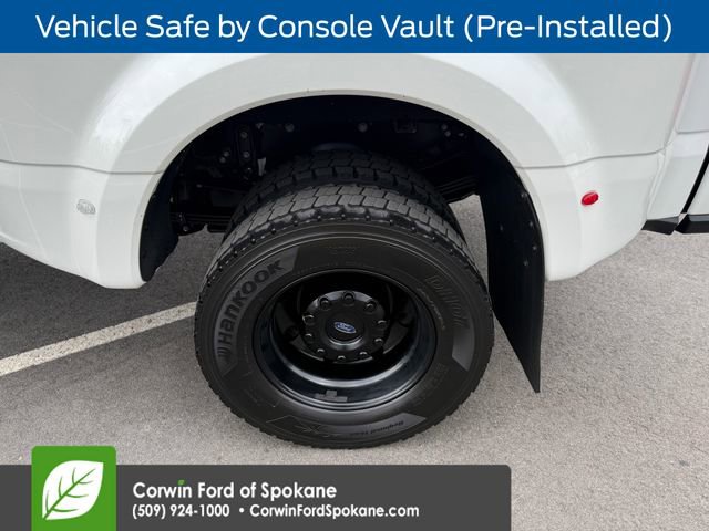 Certified 2024 Ford F450 Platinum w/ FX4 Off-Road Package AWD/4WD image 12