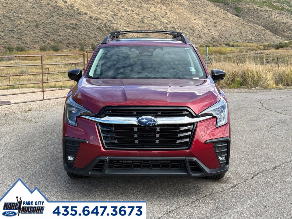 Used 2024 Subaru Ascent Limited w/ Technology Package AWD/4WD image 8