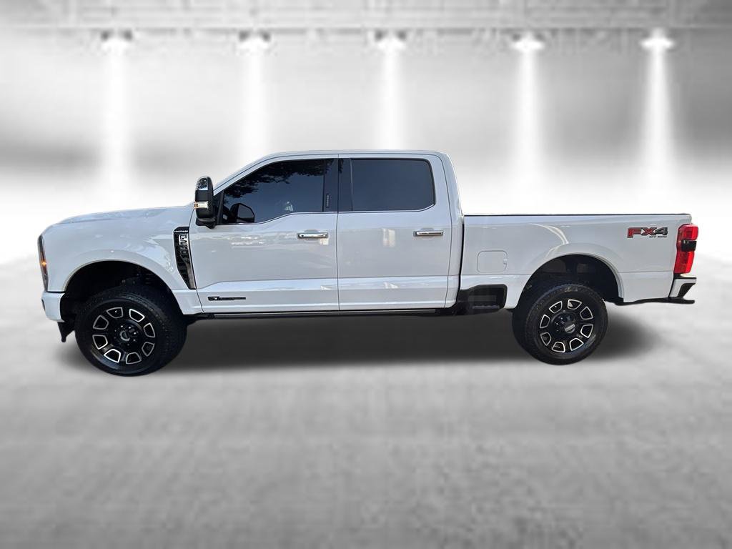 Certified 2024 Ford F250 Platinum w/ FX4 Off-Road Package AWD/4WD image 8