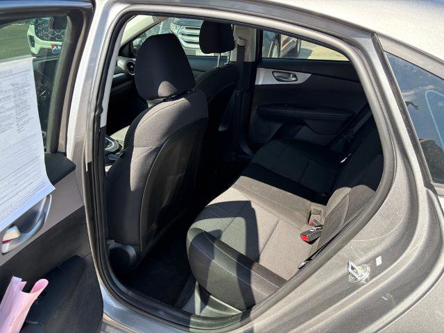Used 2022 Kia Forte LXS w/ LXS Technology Package FWD image 11