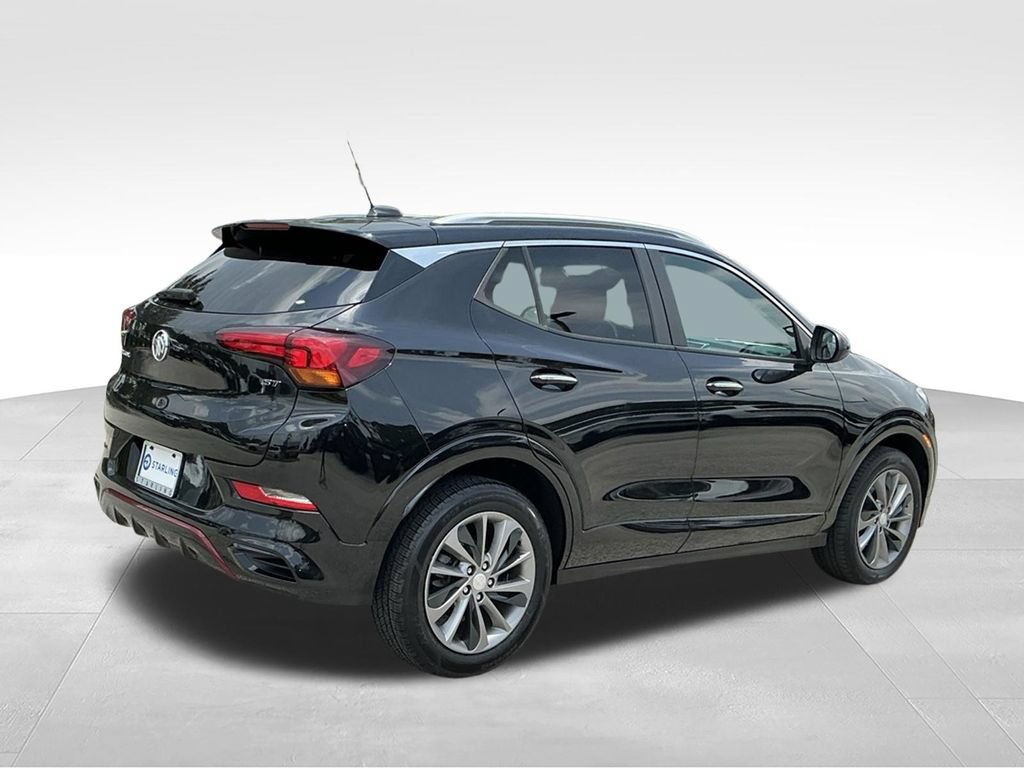 Used 2023 Buick Encore GX Select w/ Sport Touring Package FWD image 10