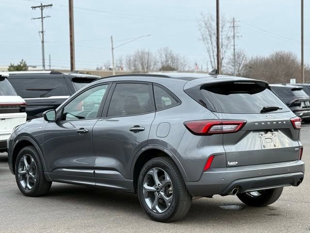 Certified 2024 Ford Escape ST-Line Select w/ Tech Pack #1 image 6