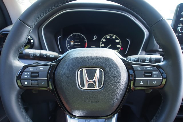 Used 2025 Honda Pilot Touring image 26