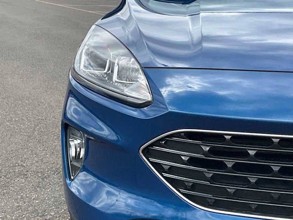 Certified 2022 Ford Escape SEL w/ SEL Stealth AWD Package image 2