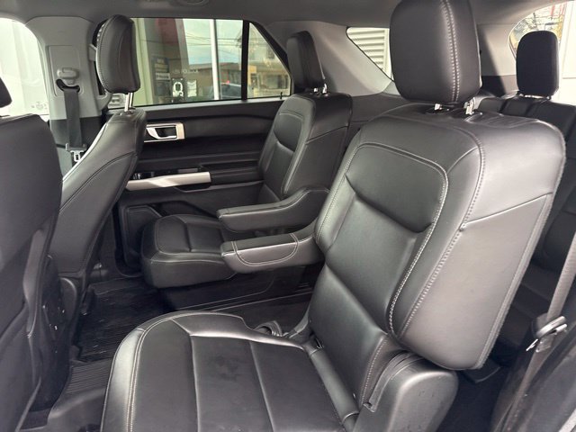 Certified 2023 Ford Explorer XLT w/ Equipment Group 202A AWD/4WD image 40
