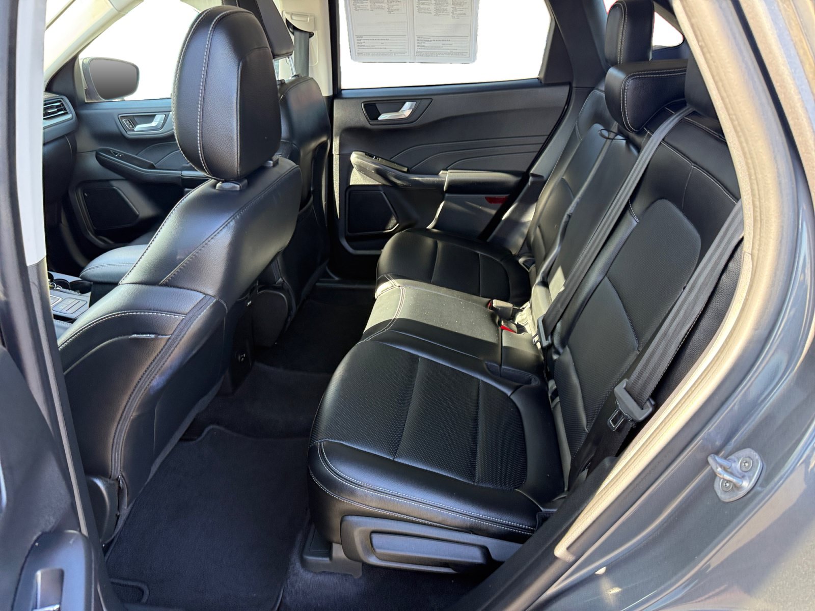 Certified 2022 Ford Escape Titanium AWD/4WD image 16