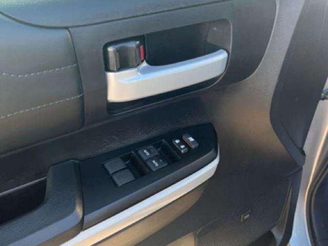 Used 2020 Toyota Tundra Limited w/ Limited Premium Package image 10