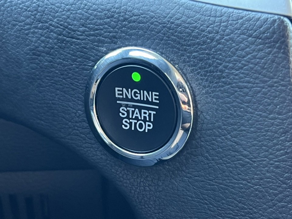 Certified 2022 Ford Edge SEL w/ Convenience Package image 37