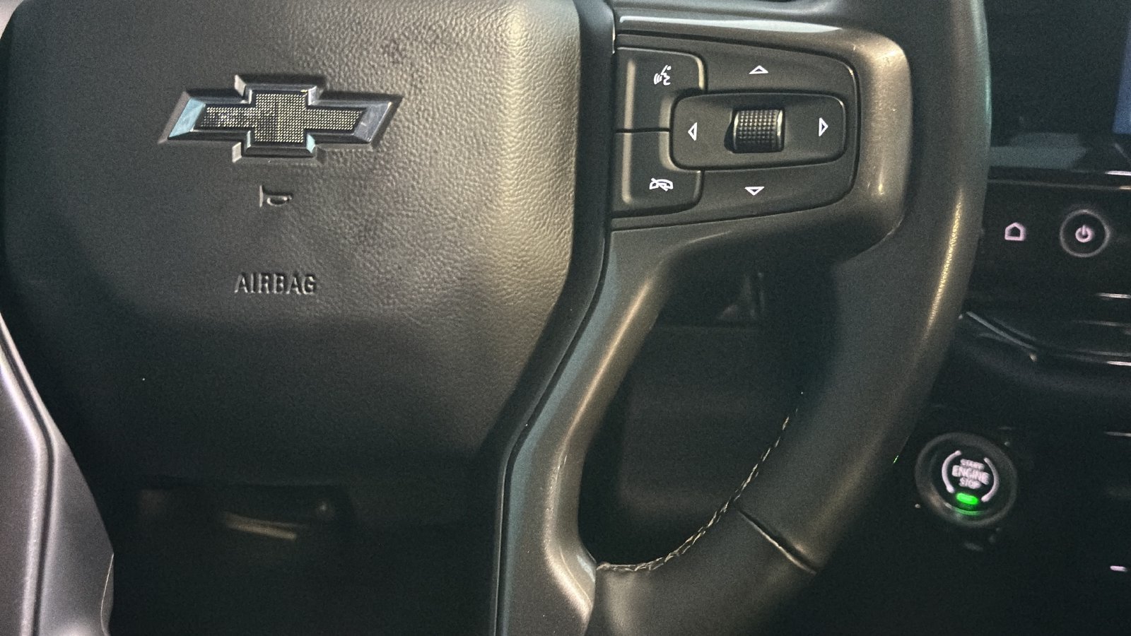 Used 2025 Chevrolet Silverado 2500 ZR2 w/ ZR2 Bison Edition AWD/4WD image 12