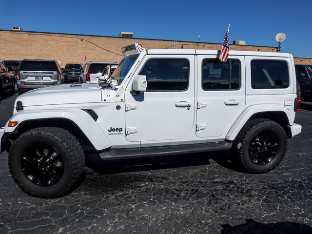 Used 2023 Jeep Wrangler Unlimited Sahara AWD/4WD image 5