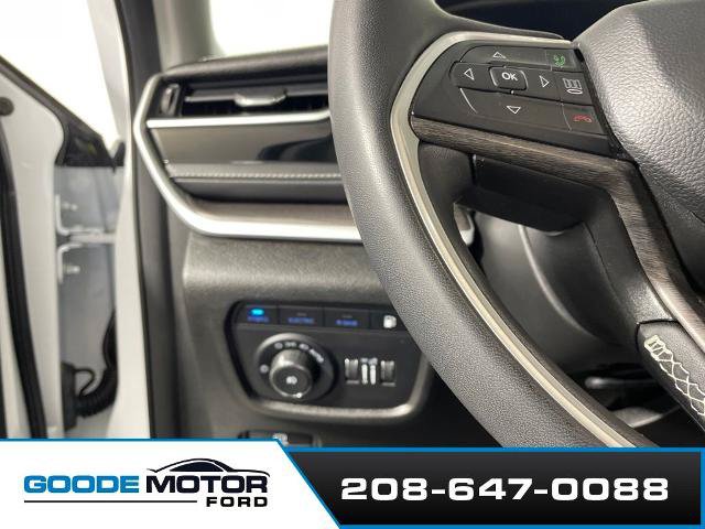 Used 2024 Jeep Grand Cherokee Limited 4xe AWD/4WD image 13