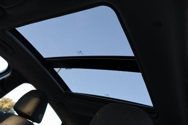 Used 2024 Chevrolet Malibu LT image 5