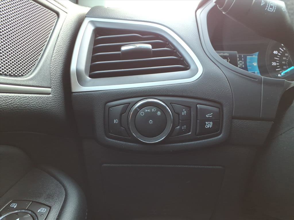 Certified 2024 Ford Edge SEL w/ Convenience Package image 16