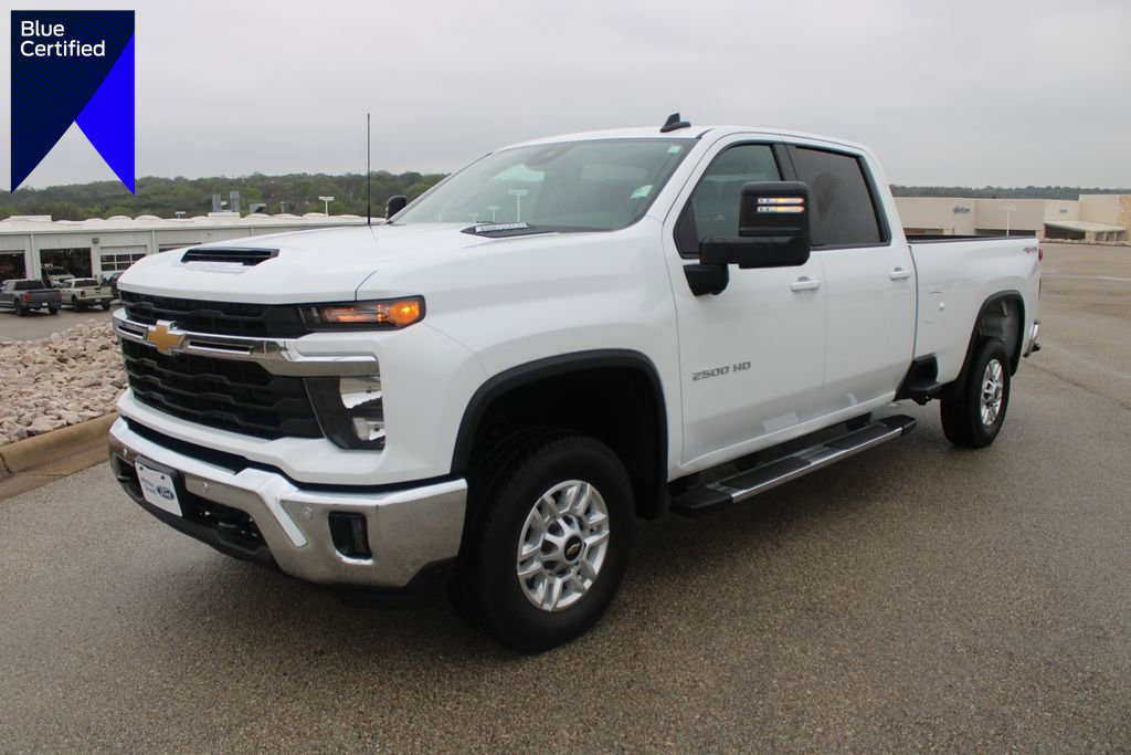 Used 2025 Chevrolet Silverado 2500 LT w/ Safety Package image 1