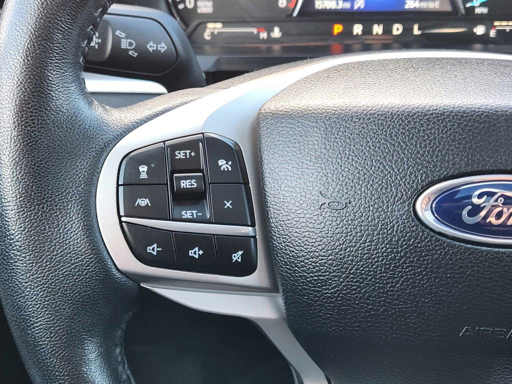 Certified 2023 Ford Explorer XLT w/ Equipment Group 202A image 23