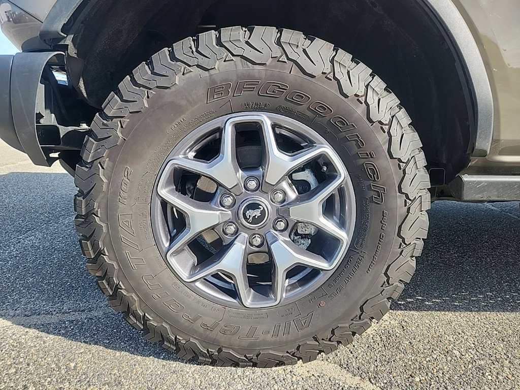 Certified 2025 Ford Bronco Badlands AWD/4WD image 24