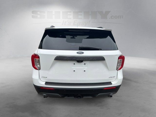 Certified 2023 Ford Explorer XLT w/ Equipment Group 202A AWD/4WD image 13