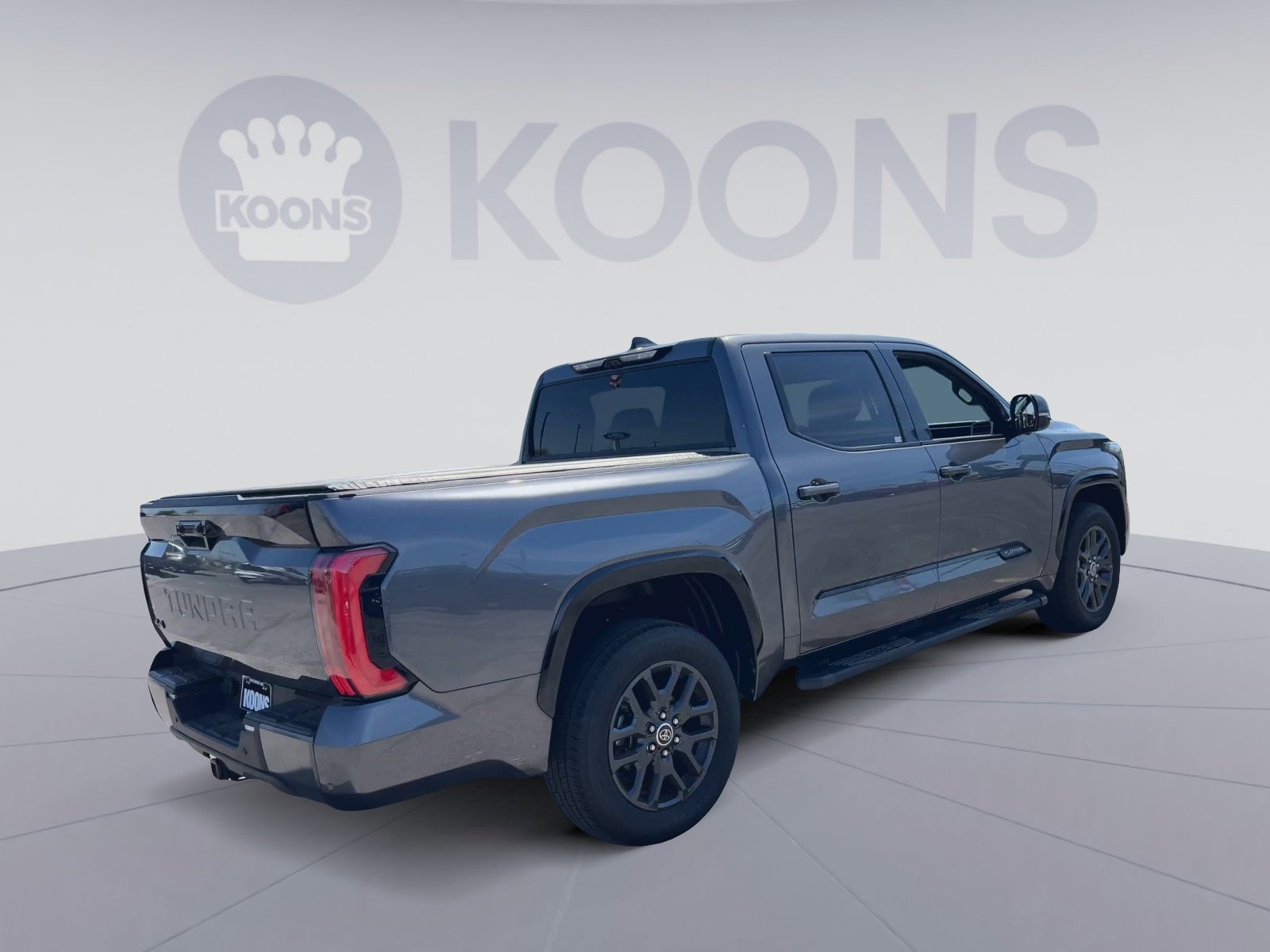 Used 2023 Toyota Tundra Platinum AWD/4WD image 6