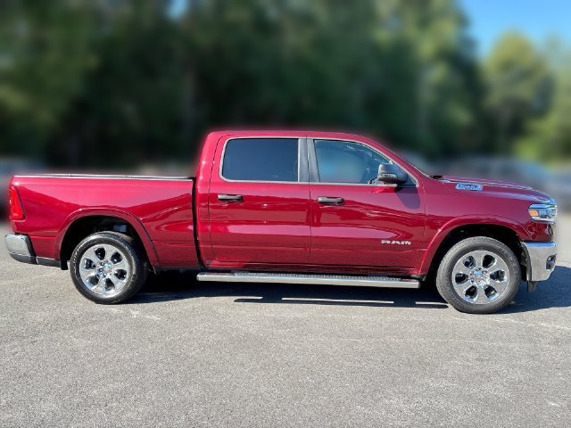 Used 2025 RAM 1500 Big Horn AWD/4WD image 9